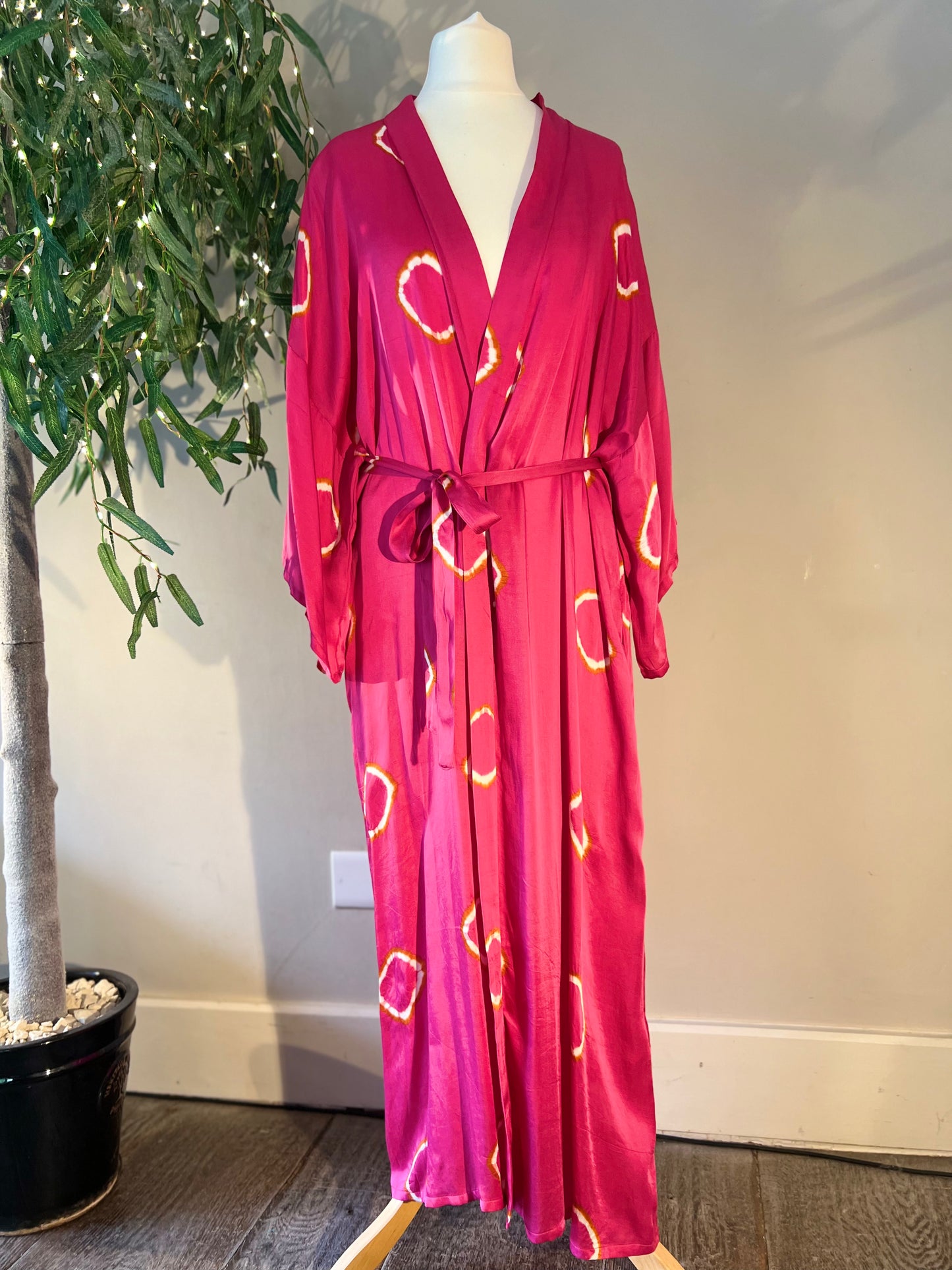 Fushia-pink-kimono